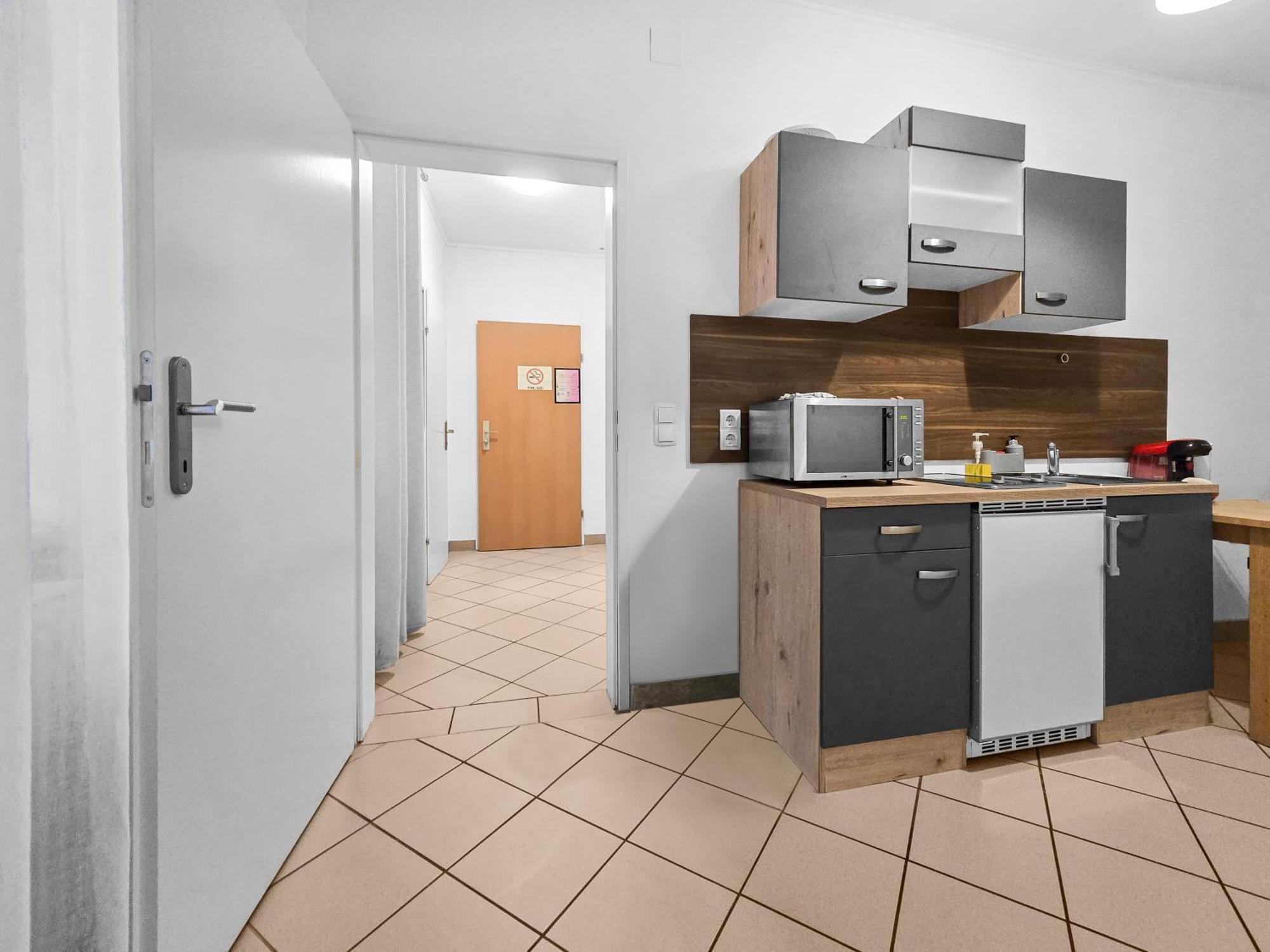 Spacious Three-Bedroom, Three King-Size Beds Vienna Luaran gambar